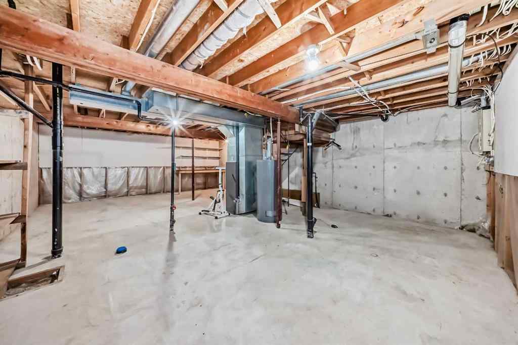 MLS® A2253696 - 41 Edis Close  in Eastview Estates Red Deer, Residential