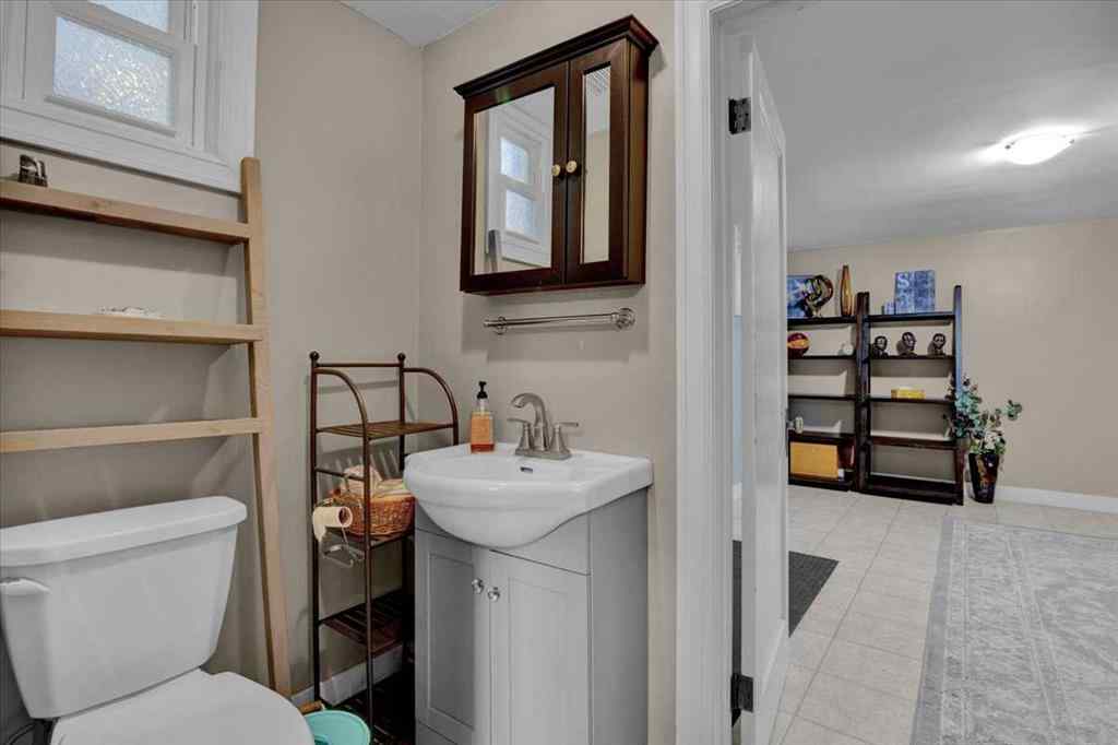 MLS® A2253699 - 17107 80 Avenue NW in Thorncliffe_EDMO Edmonton, Residential