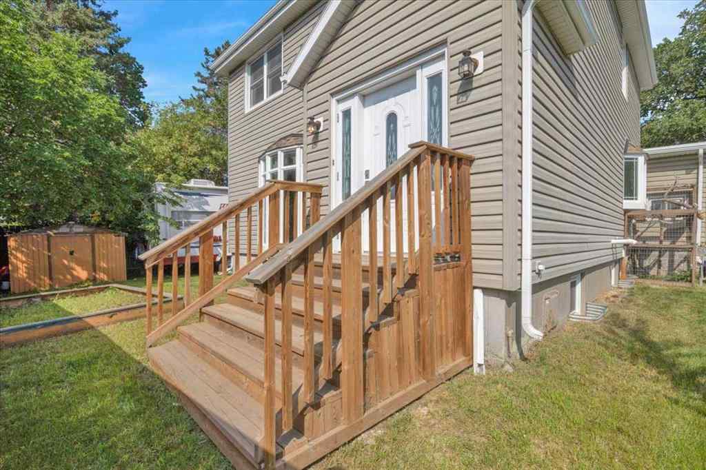 MLS® A2253699 - 17107 80 Avenue NW in Thorncliffe_EDMO Edmonton, Residential