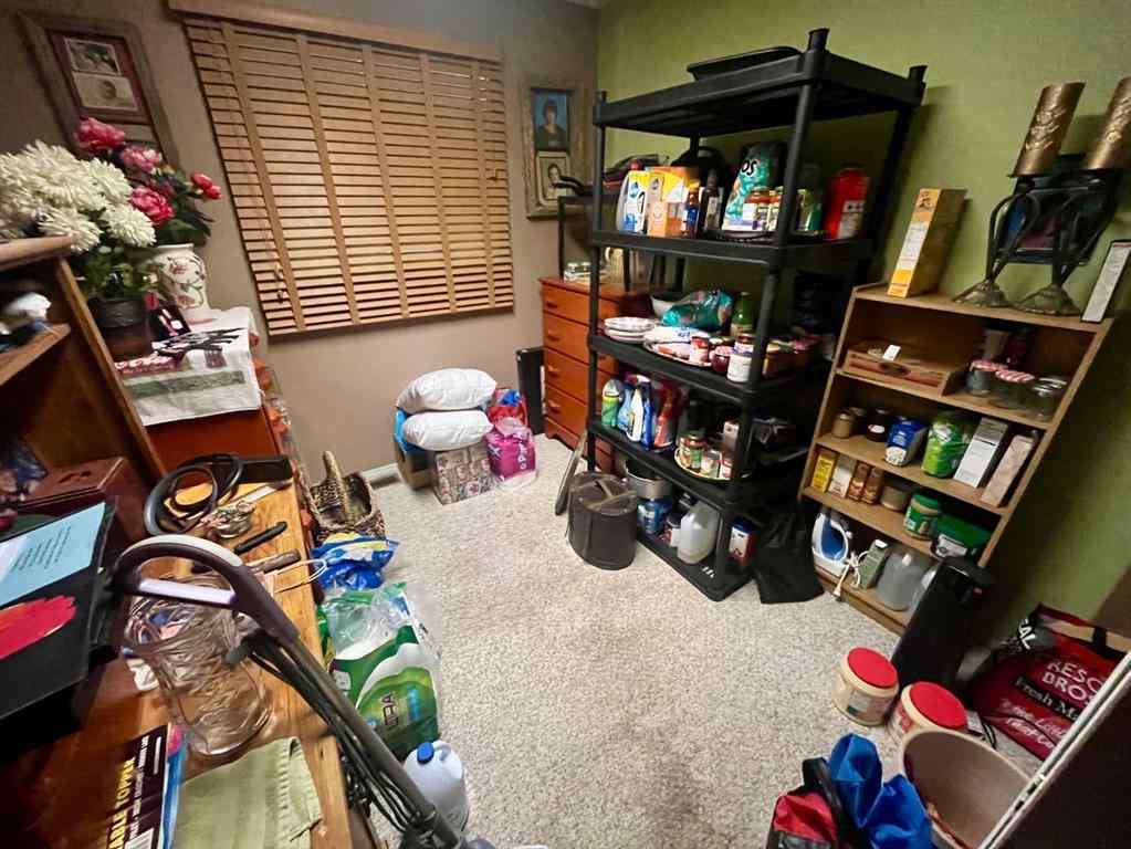 MLS® A2253704 - 565 Mountain Street  in Mountain View Hinton, Residential