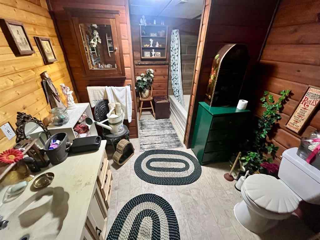 MLS® A2253704 - 565 Mountain Street  in Mountain View Hinton, Residential