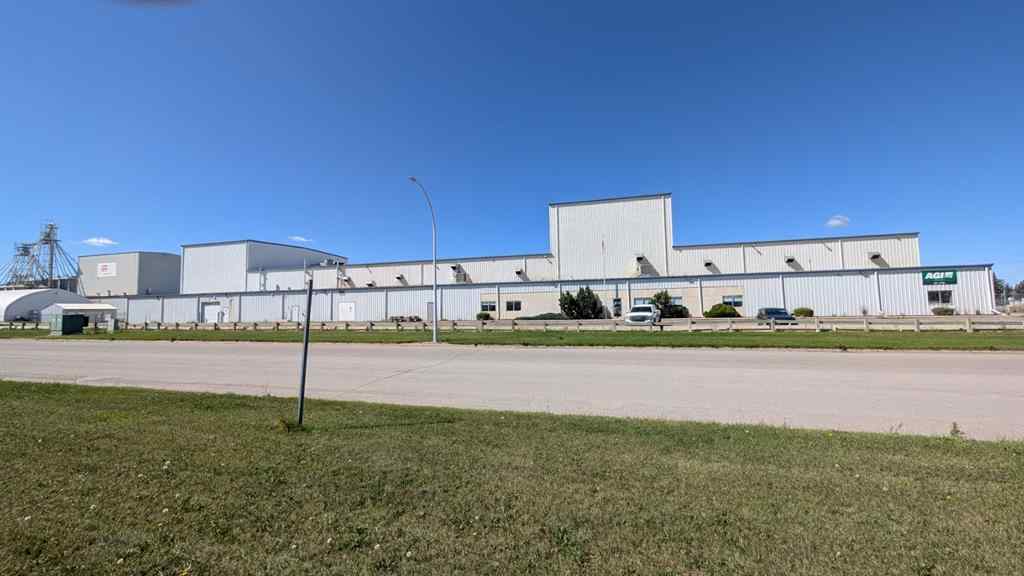 MLS® A2253705 - 5812 48 Avenue  in NONE Olds, Commercial