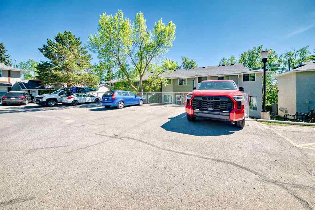 MLS® A2253706 - Unit #17 6915 Ranchview Drive NW in Ranchlands Calgary, Residential