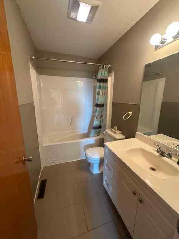 MLS® A2253707 - 212 5 Avenue SE in NONE Youngstown, Residential