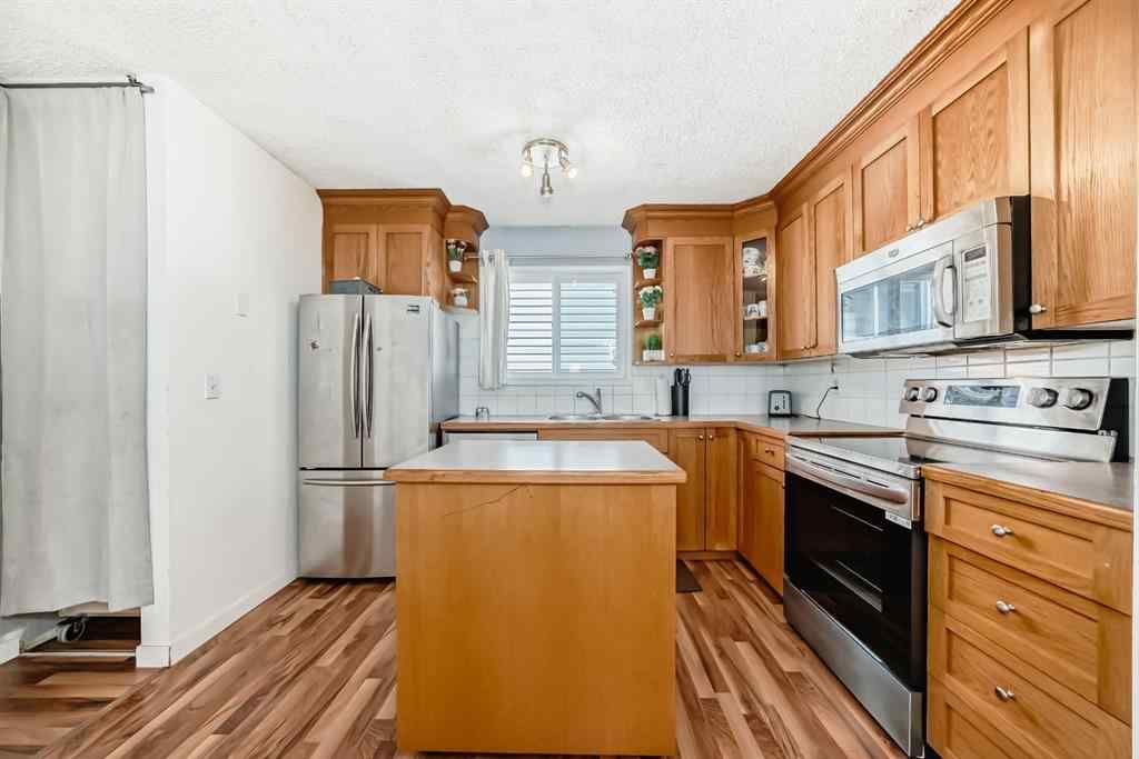 MLS® A2253709 - 6907 4 Avenue NE in Abbeydale Calgary, Residential