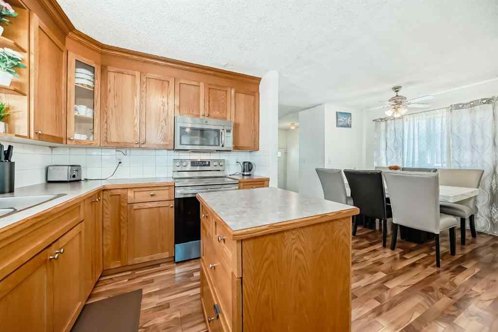 MLS® A2253709 - 6907 4 Avenue NE in Abbeydale Calgary, Residential