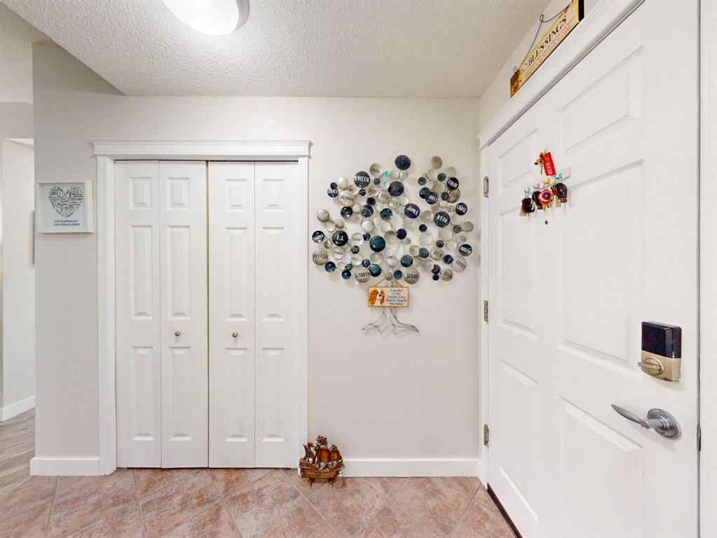 MLS® A2253712 - Unit #211 25 Prestwick Drive SE in McKenzie Towne Calgary, Residential