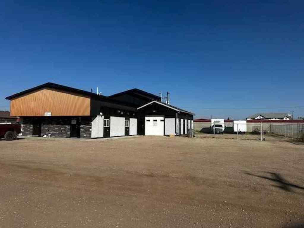 MLS® A2253715 - Unit #B 10424 96 Avenue  in College Park Grande Prairie, Commercial