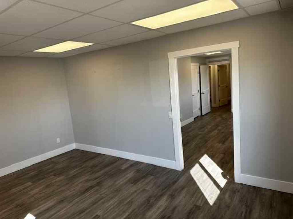 MLS® A2253715 - Unit #B 10424 96 Avenue  in College Park Grande Prairie, Commercial