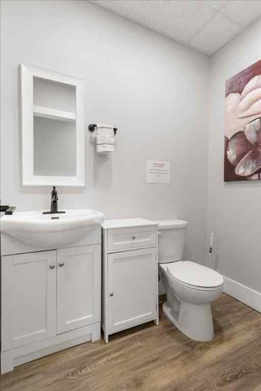 MLS® A2253715 - Unit #B 10424 96 Avenue  in College Park Grande Prairie, Commercial