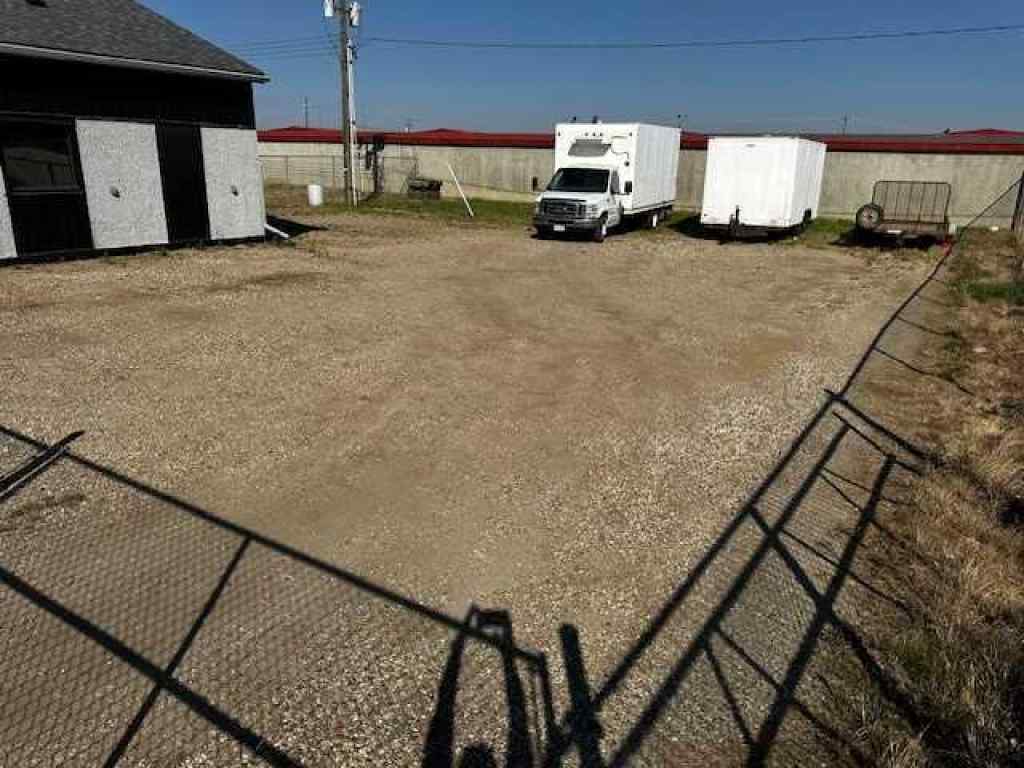 MLS® A2253715 - Unit #B 10424 96 Avenue  in College Park Grande Prairie, Commercial