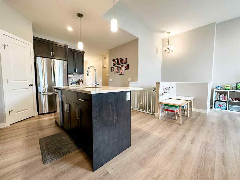 MLS® A2253716 - 4438 Van Eaton Way  in NONE Clive, Residential