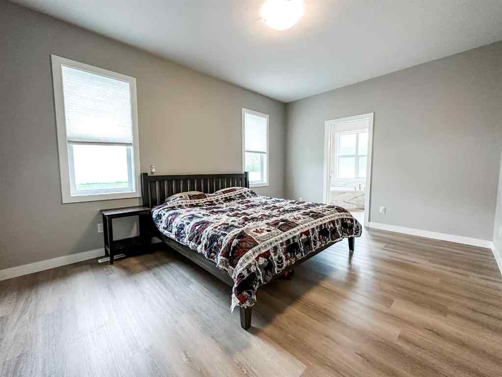 MLS® A2253716 - 4438 Van Eaton Way  in NONE Clive, Residential