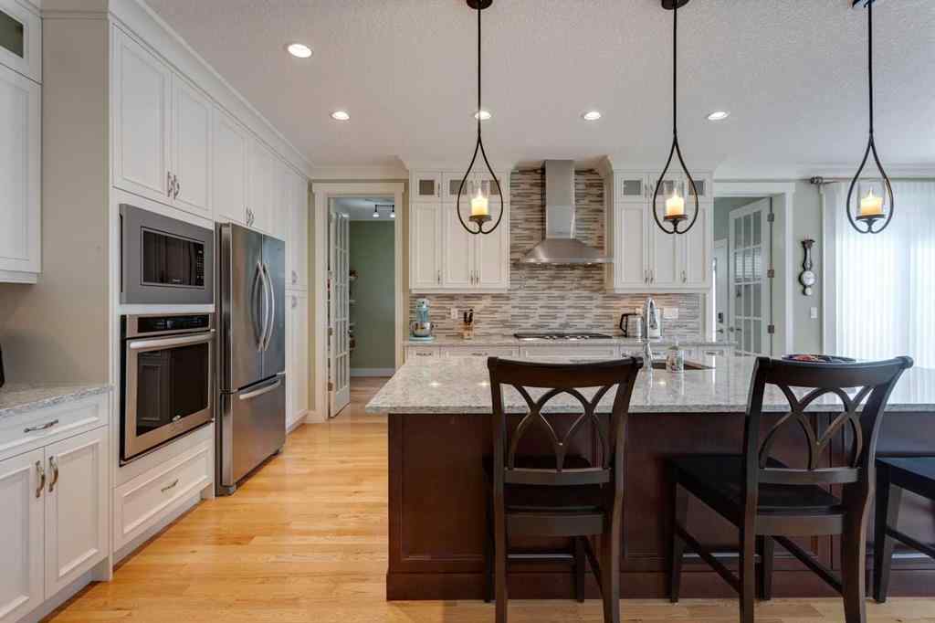 MLS® A2253717 - 417 29 Avenue NW in Mount Pleasant Calgary, Residential