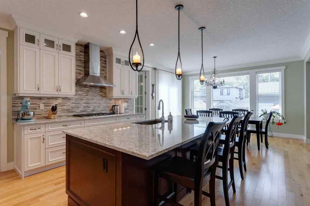 MLS® A2253717 - 417 29 Avenue NW in Mount Pleasant Calgary, Residential