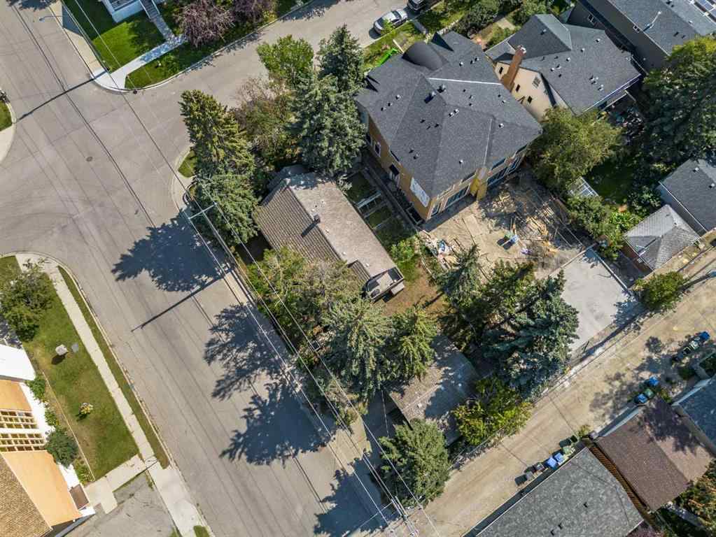 MLS® A2253718 - 2201 26A Street SW in Killarney/Glengarry Calgary, Residential
