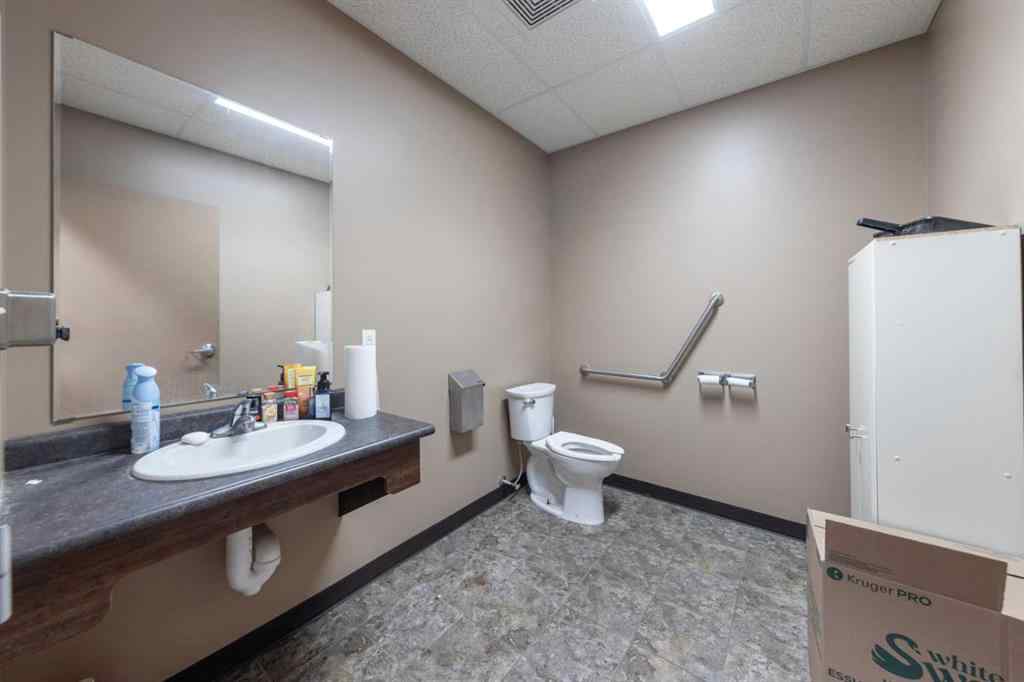 MLS® A2253719 - 7156 56 Street   in Hill Industrial Lloydminster, Commercial