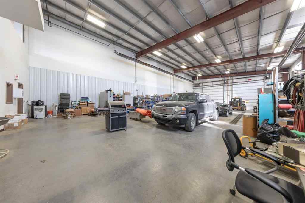 MLS® A2253719 - 7156 56 Street   in Hill Industrial Lloydminster, Commercial