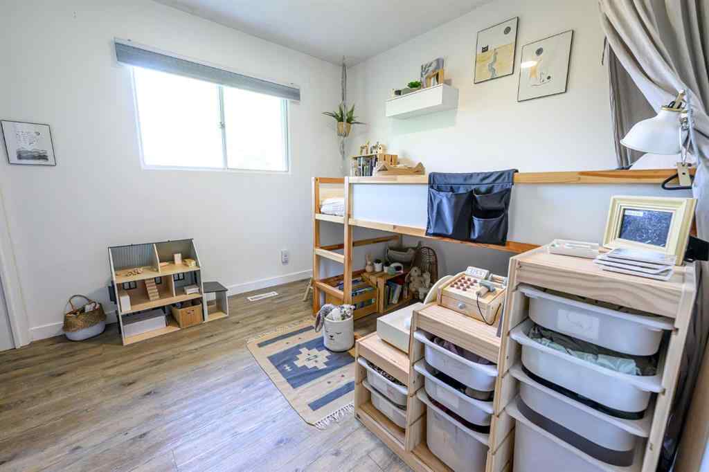 MLS® A2253725 - 8607 99A Street  in Highland Park Grande Prairie, Residential