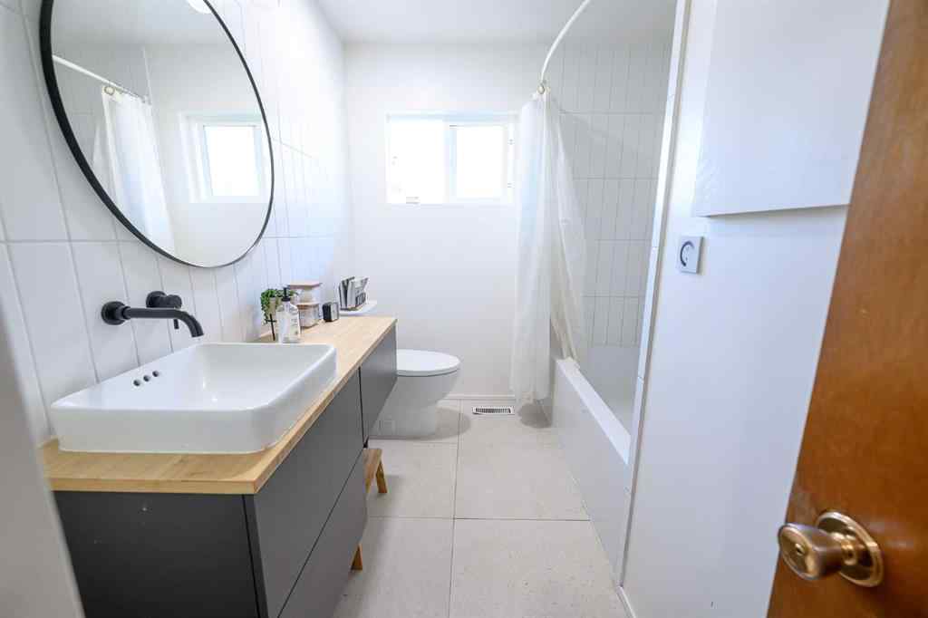 MLS® A2253725 - 8607 99A Street  in Highland Park Grande Prairie, Residential