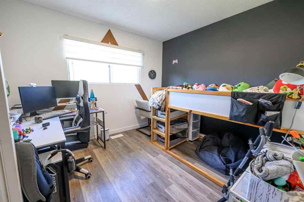 MLS® A2253725 - 8607 99A Street  in Highland Park Grande Prairie, Residential