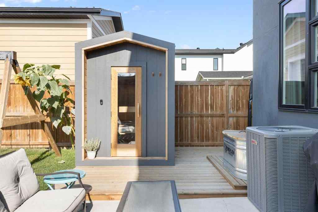 MLS® A2253727 - 4613 72 Street NW in Bowness Calgary, Residential