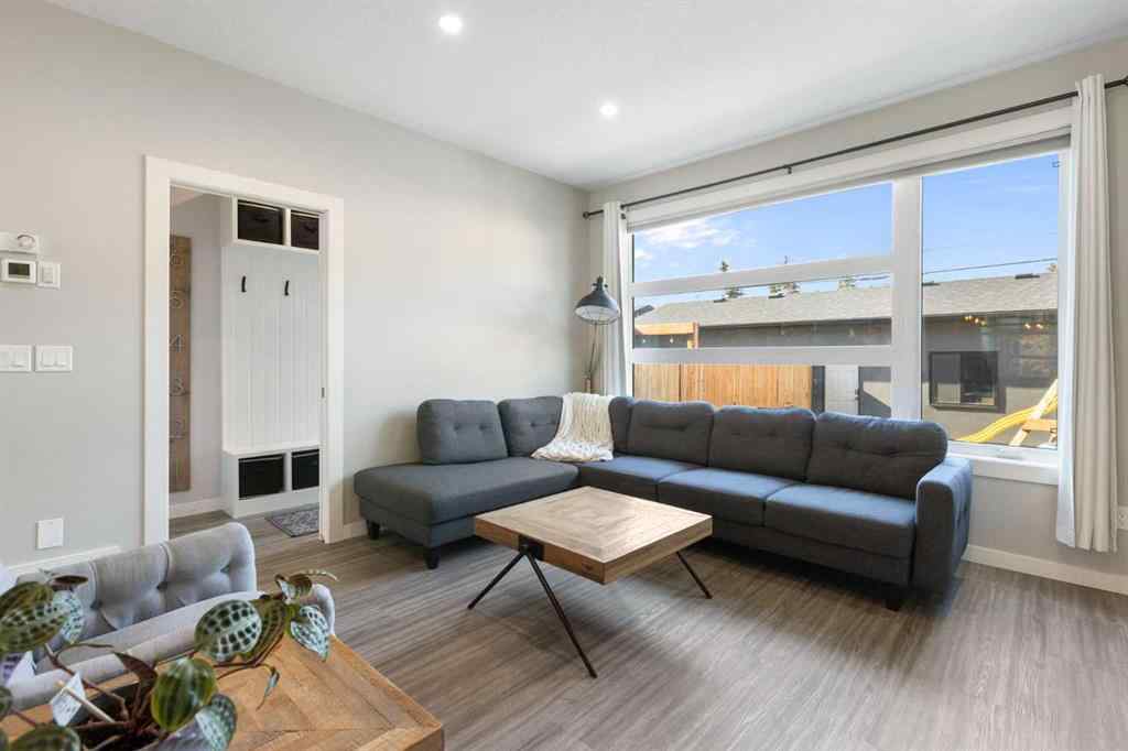 MLS® A2253727 - 4613 72 Street NW in Bowness Calgary, Residential