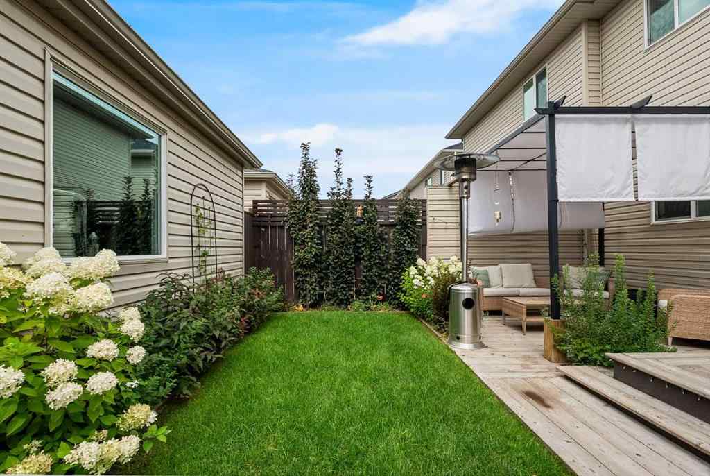 MLS® A2253732 - 1064 Kings Heights Road SE in Kings Heights Airdrie, Residential