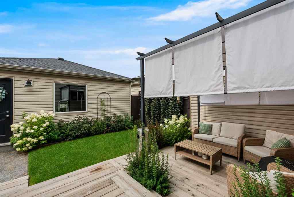 MLS® A2253732 - 1064 Kings Heights Road SE in Kings Heights Airdrie, Residential
