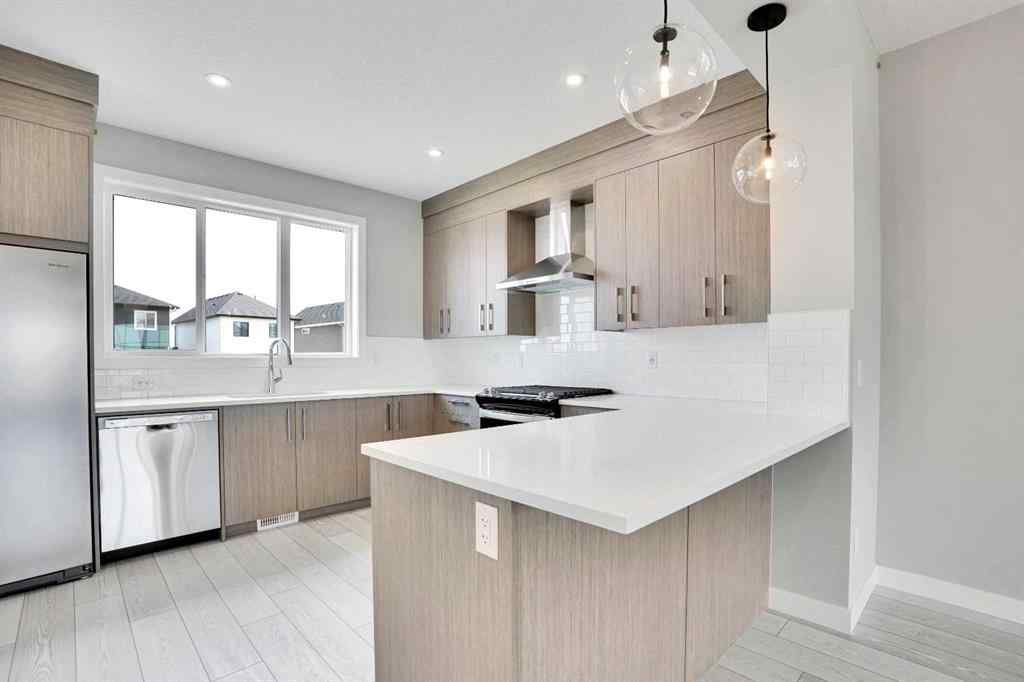 MLS® A2253734 - 108 Bridgeport Green  in Bridgeport Chestermere, Residential