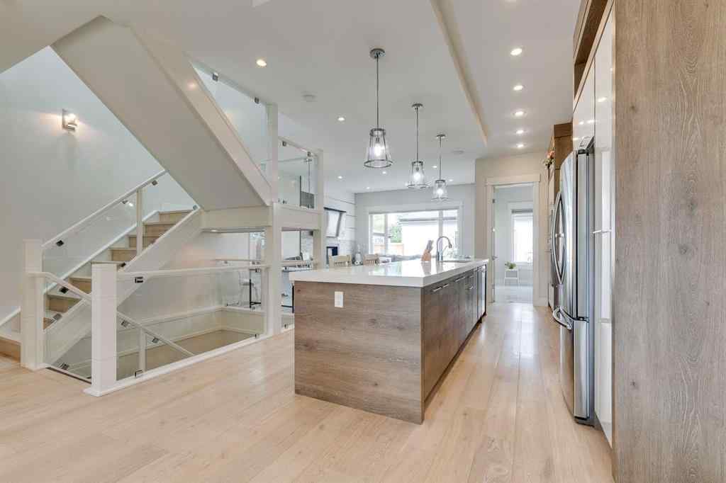 MLS® A2253739 - 2420 27 Avenue NW in Banff Trail Calgary, Residential