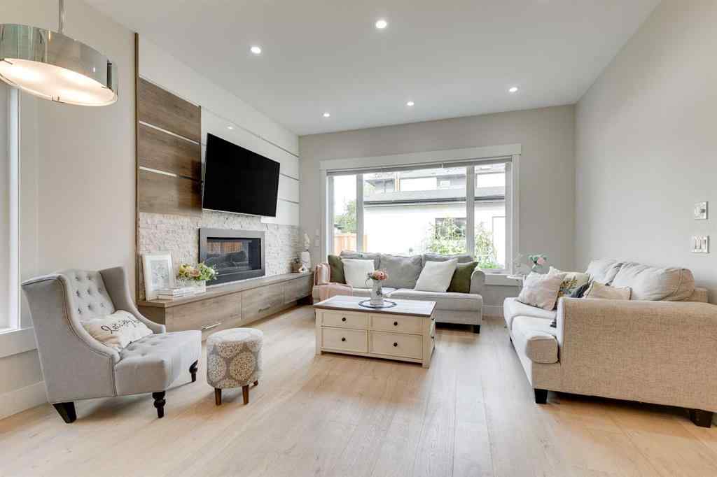 MLS® A2253739 - 2420 27 Avenue NW in Banff Trail Calgary, Residential
