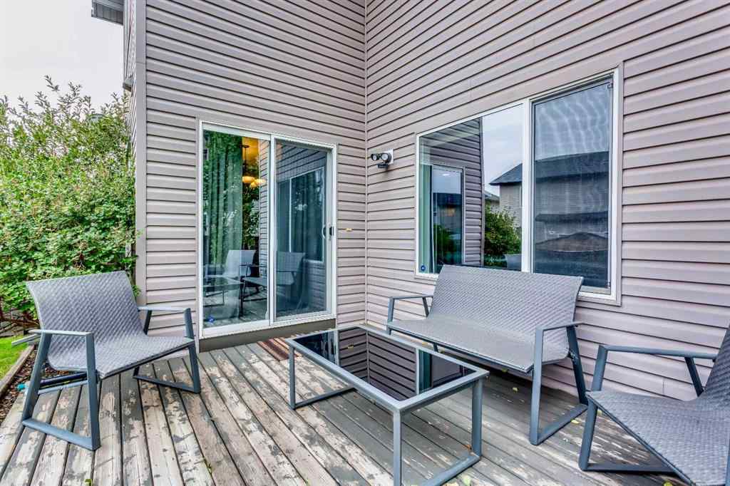 MLS® A2253745 - 332 New Brighton Place SE in New Brighton Calgary, Residential