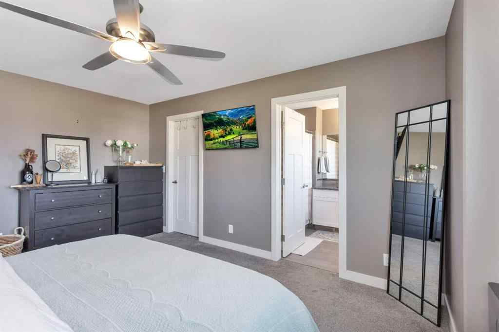 MLS® A2253747 - 22 Coachill Street  in Cottonwood Estates Blackfalds, Residential