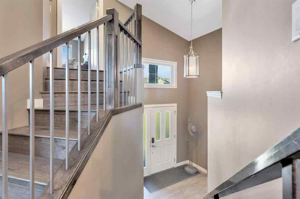 MLS® A2253747 - 22 Coachill Street  in Cottonwood Estates Blackfalds, Residential