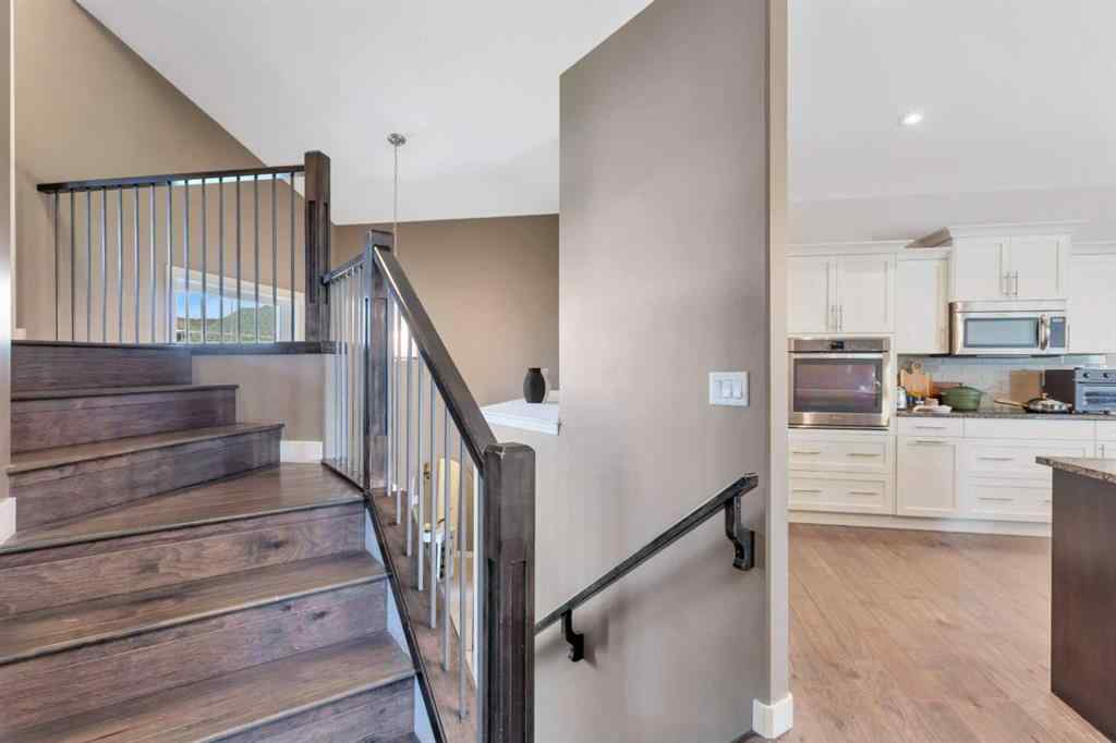 MLS® A2253747 - 22 Coachill Street  in Cottonwood Estates Blackfalds, Residential