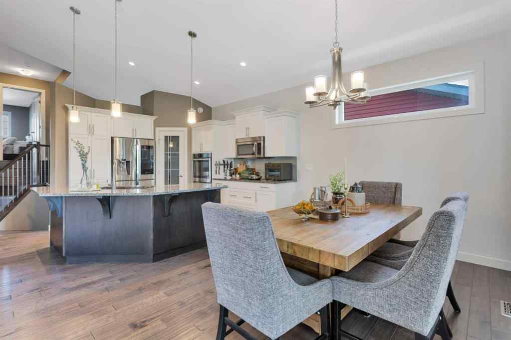 MLS® A2253747 - 22 Coachill Street  in Cottonwood Estates Blackfalds, Residential