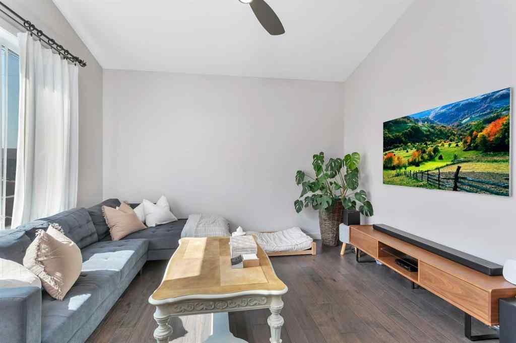 MLS® A2253747 - 22 Coachill Street  in Cottonwood Estates Blackfalds, Residential