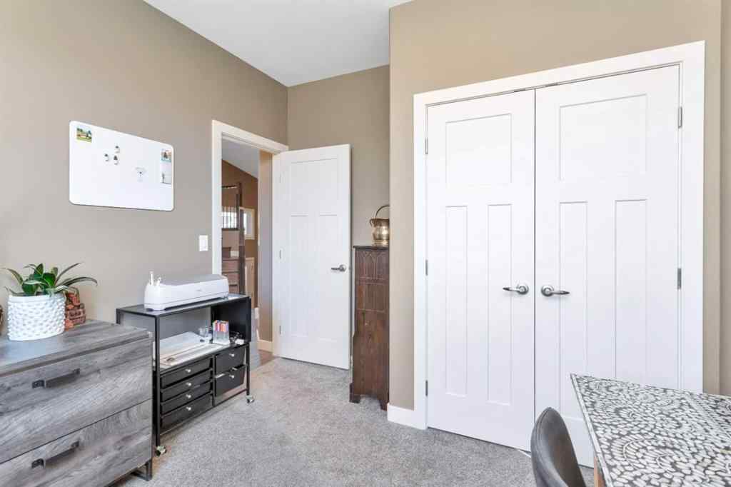 MLS® A2253747 - 22 Coachill Street  in Cottonwood Estates Blackfalds, Residential