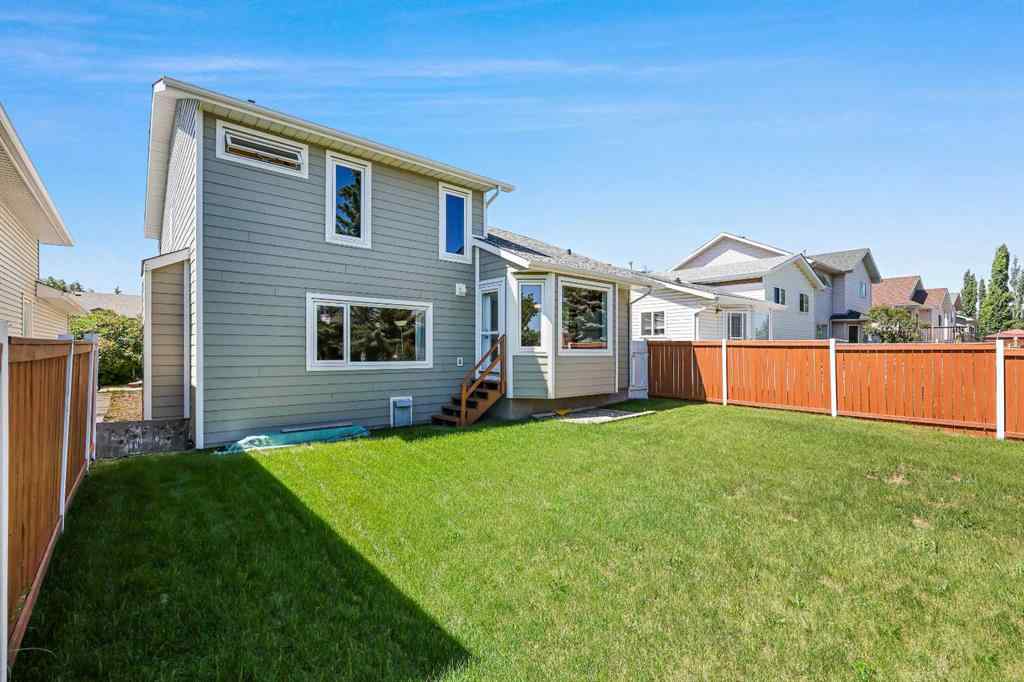 MLS® A2253748 - 104 Hawkmount Close NW in Hawkwood Calgary, Residential