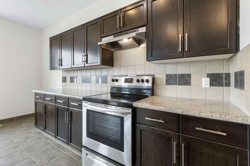 MLS® A2253751 - 5 Bridlecrest Street SW in Bridlewood Calgary, Residential