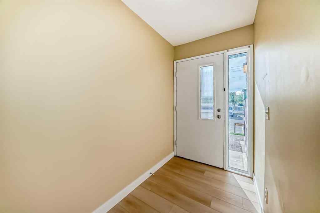 MLS® A2253759 - Unit #10 2511 38 Street NE in Rundle Calgary, Residential