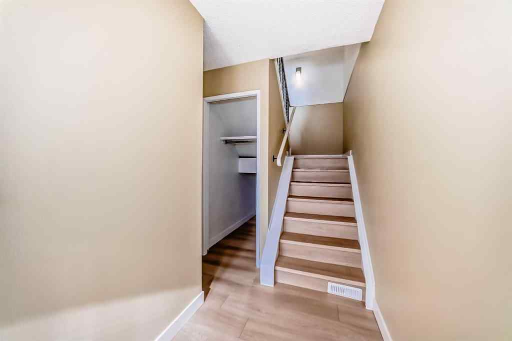 MLS® A2253759 - Unit #10 2511 38 Street NE in Rundle Calgary, Residential