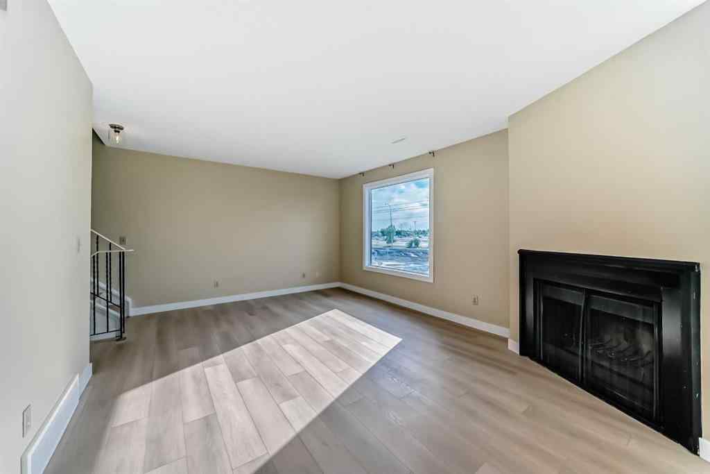 MLS® A2253759 - Unit #10 2511 38 Street NE in Rundle Calgary, Residential