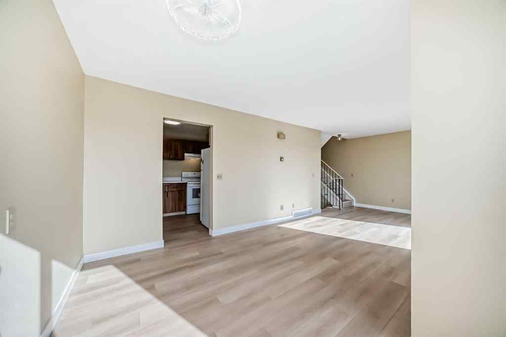MLS® A2253759 - Unit #10 2511 38 Street NE in Rundle Calgary, Residential