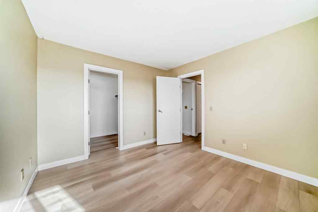 MLS® A2253759 - Unit #10 2511 38 Street NE in Rundle Calgary, Residential