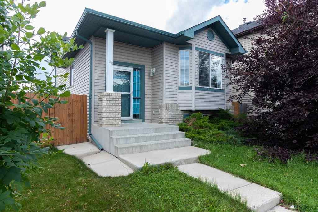 MLS® A2253763 - 39 Saddlemont Manor NE in Saddle Ridge Calgary, Residential