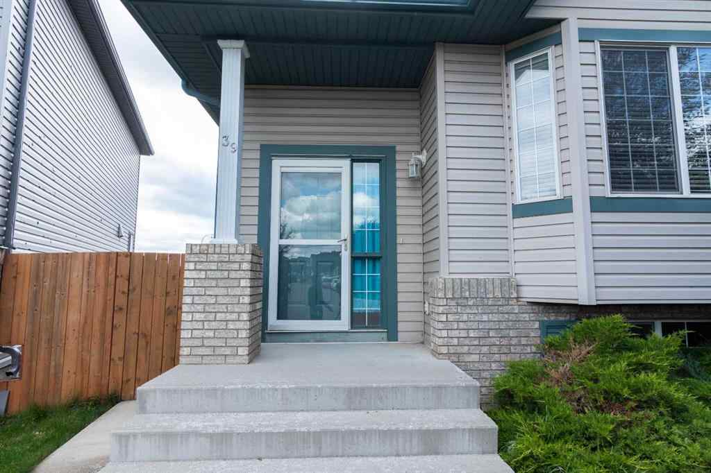 MLS® A2253763 - 39 Saddlemont Manor NE in Saddle Ridge Calgary, Residential