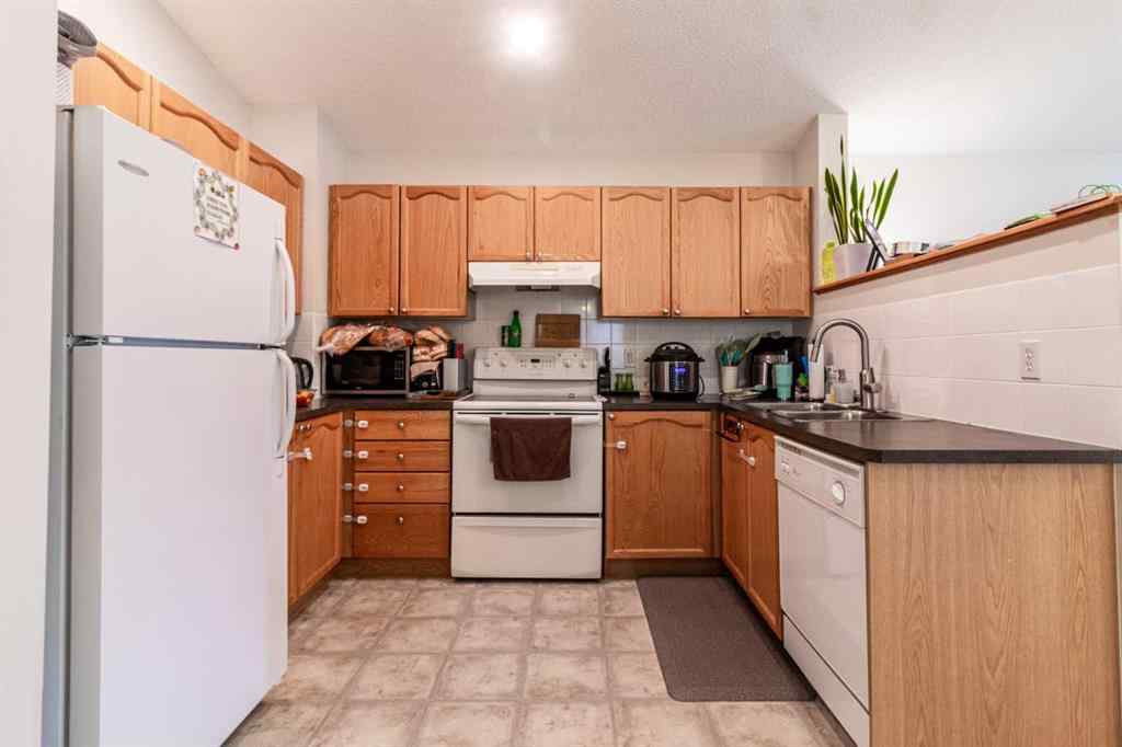 MLS® A2253763 - 39 Saddlemont Manor NE in Saddle Ridge Calgary, Residential