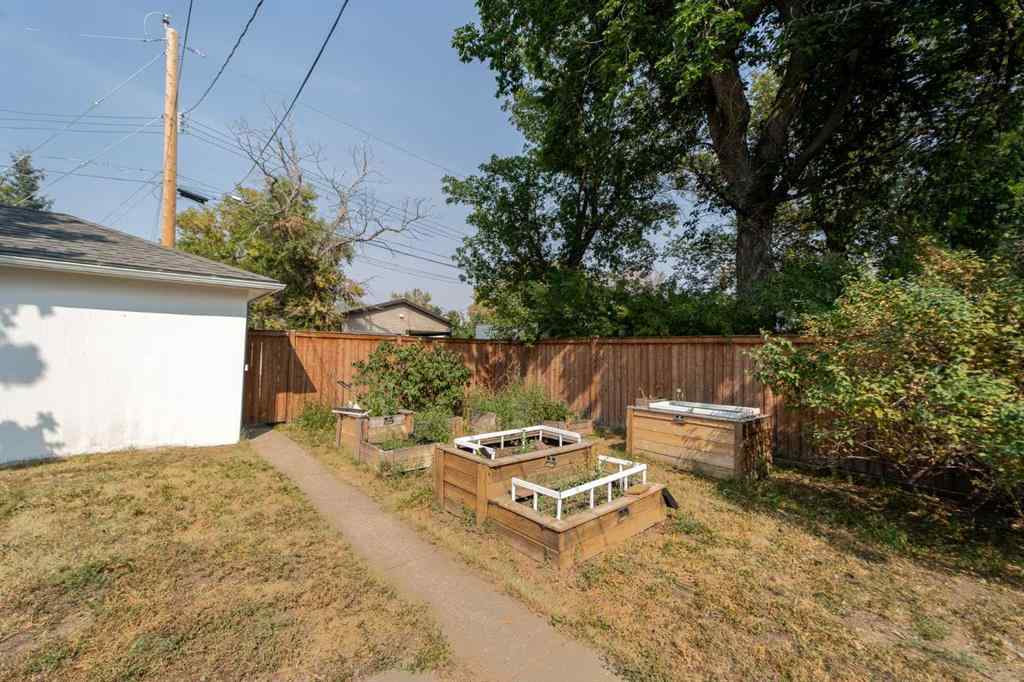 MLS® A2253765 - 2153 9b Avenue S in Victoria Park Lethbridge, Residential